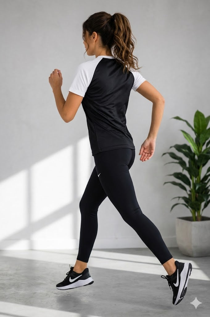 Nik Dri-Fit Women's T-Shirts Black/White