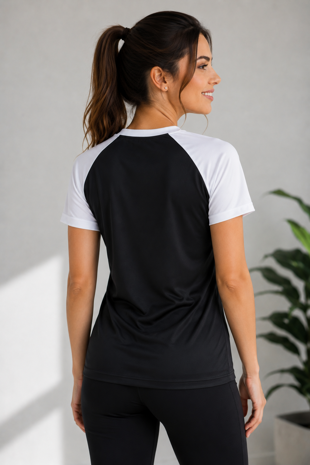 Nik Dri-Fit Women's T-Shirts Black/White