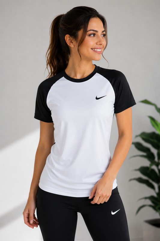 Nik Dri-Fit Women's T-Shirts White/Black