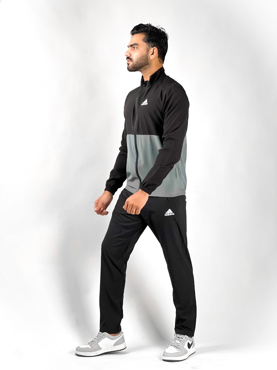 Micro Stretch Relax Fit Tracksuit Black/Gray