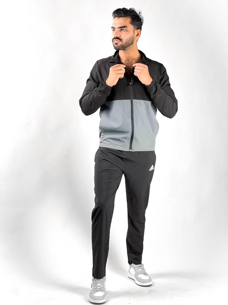 Micro Stretch Relax Fit Tracksuit Black/Gray